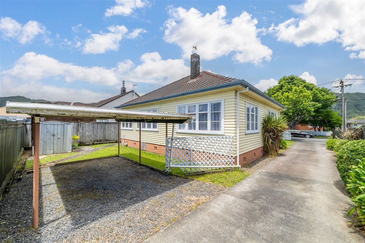 3 Bush Street, Naenae, Lower Hutt - Carousel 2