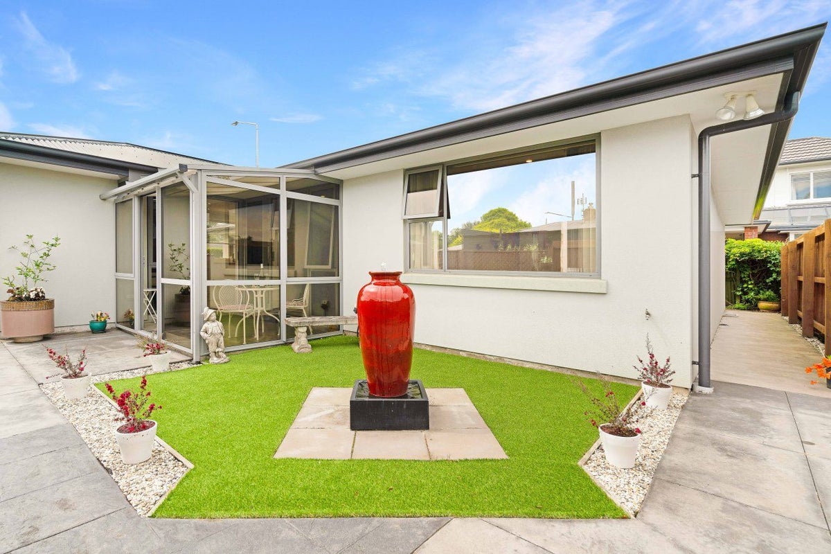 1/61 Colombo Street, Cashmere, Christchurch - Carousel 20