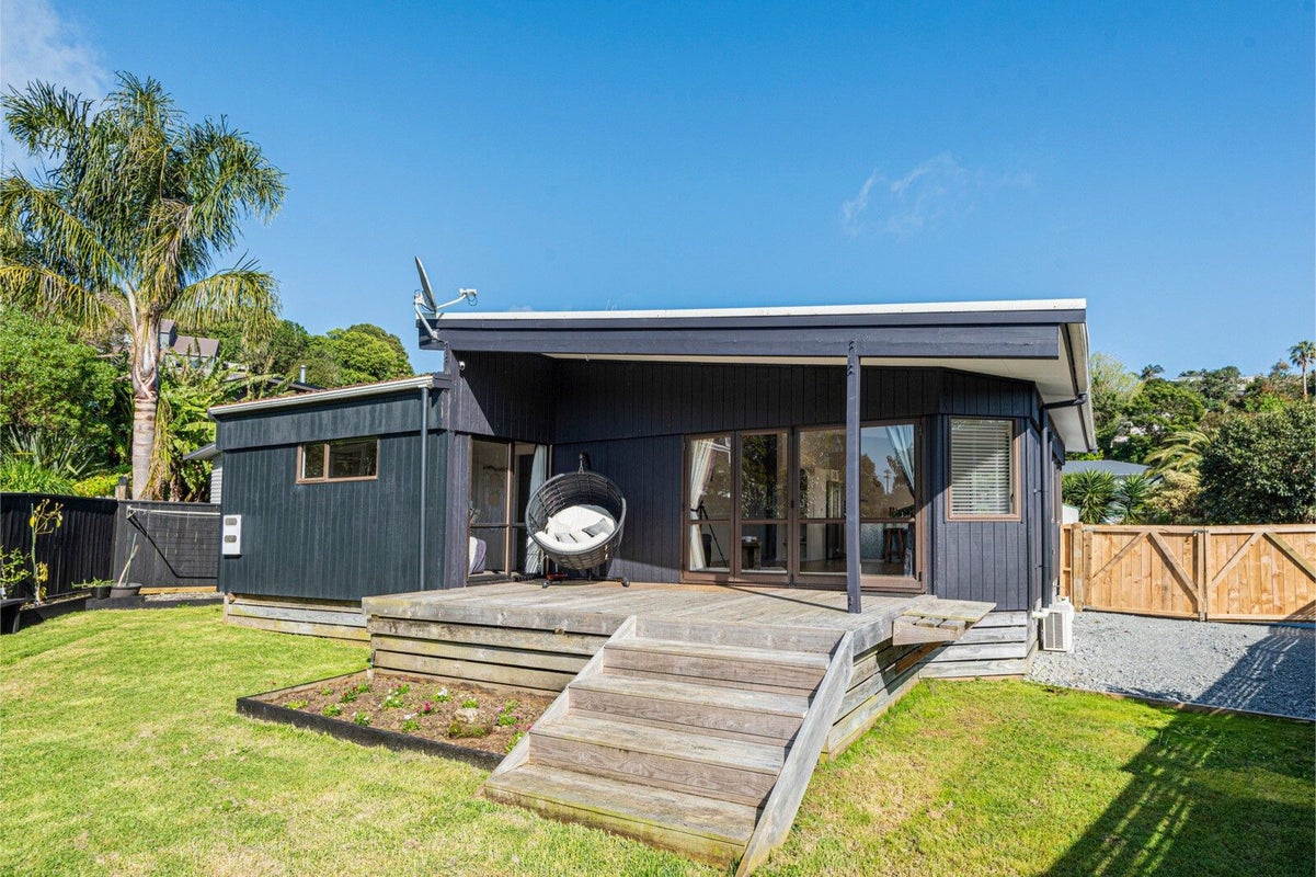 72A Beach Road, Onerahi, Whangarei - Carousel 2