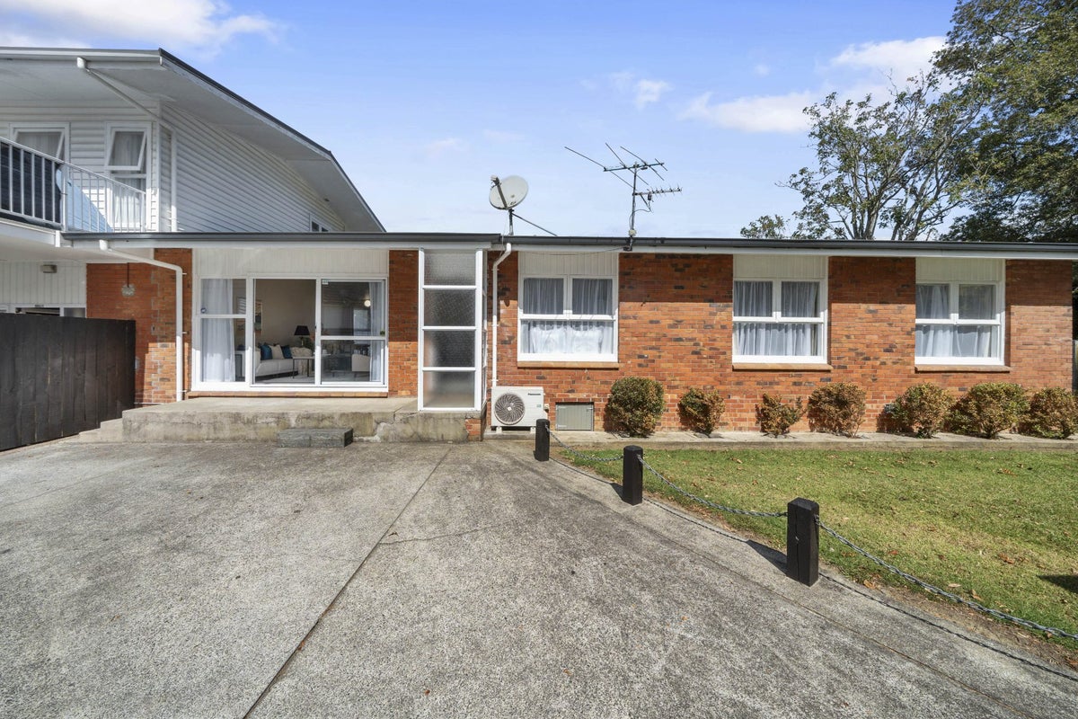 2/23G Gray Avenue, Mangere East, Manukau City, Auckland - Carousel 2