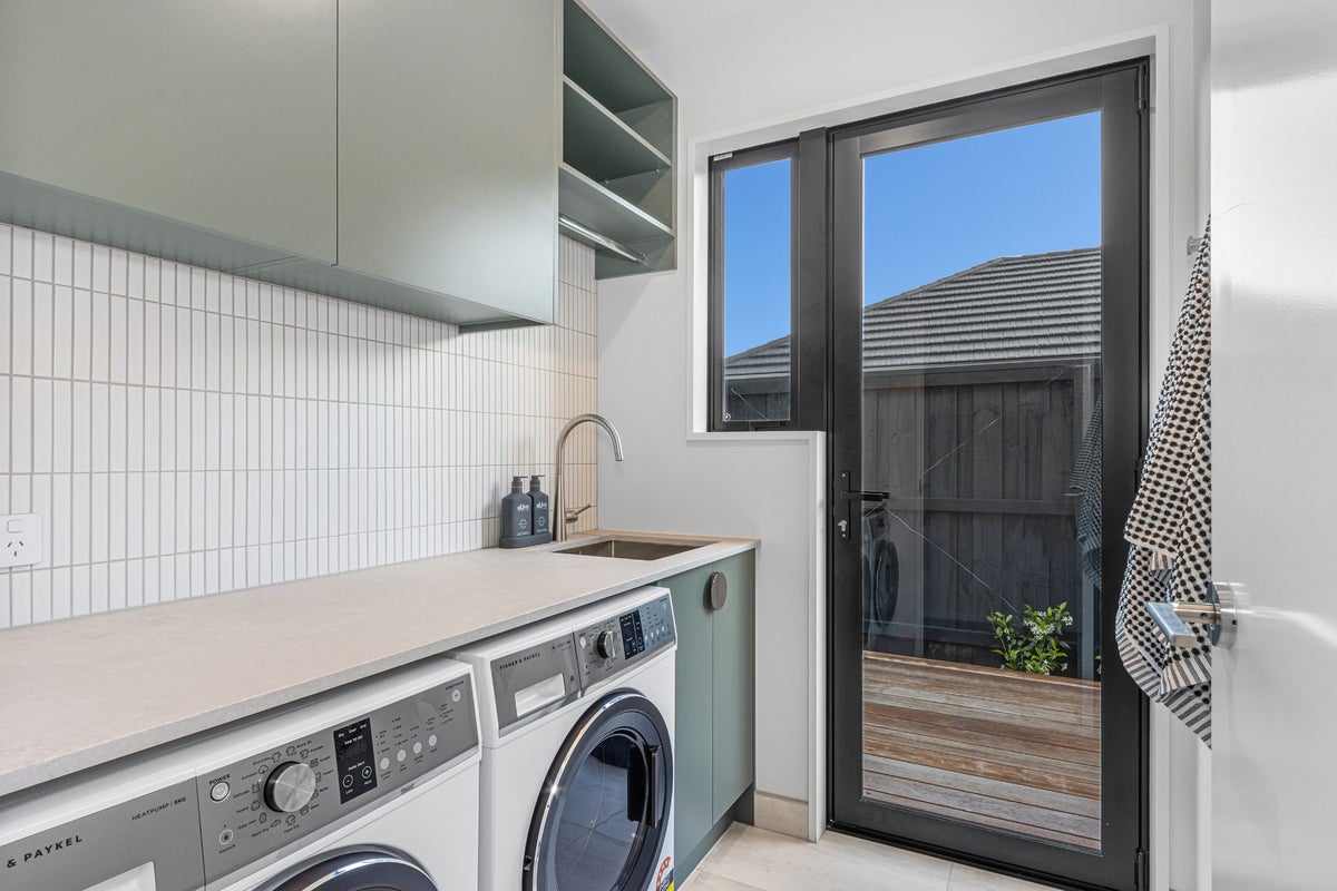 308 Highsted Road, Casebrook, Christchurch - Carousel 17