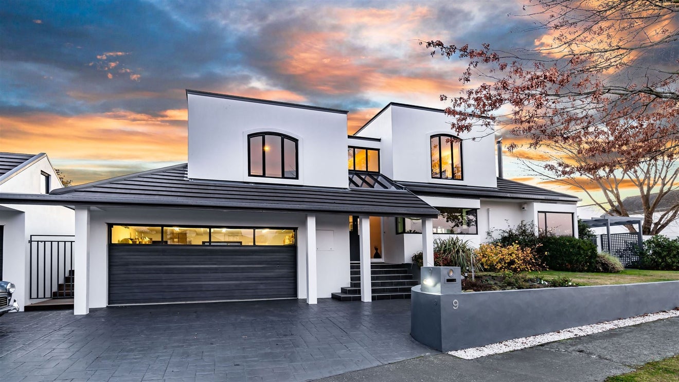 9 Travis Country Drive, Burwood, Christchurch - Carousel 1