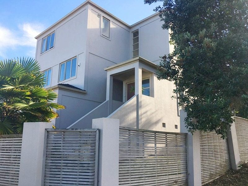 17 Belle Verde Drive, Sunnynook, Auckland - Carousel 2