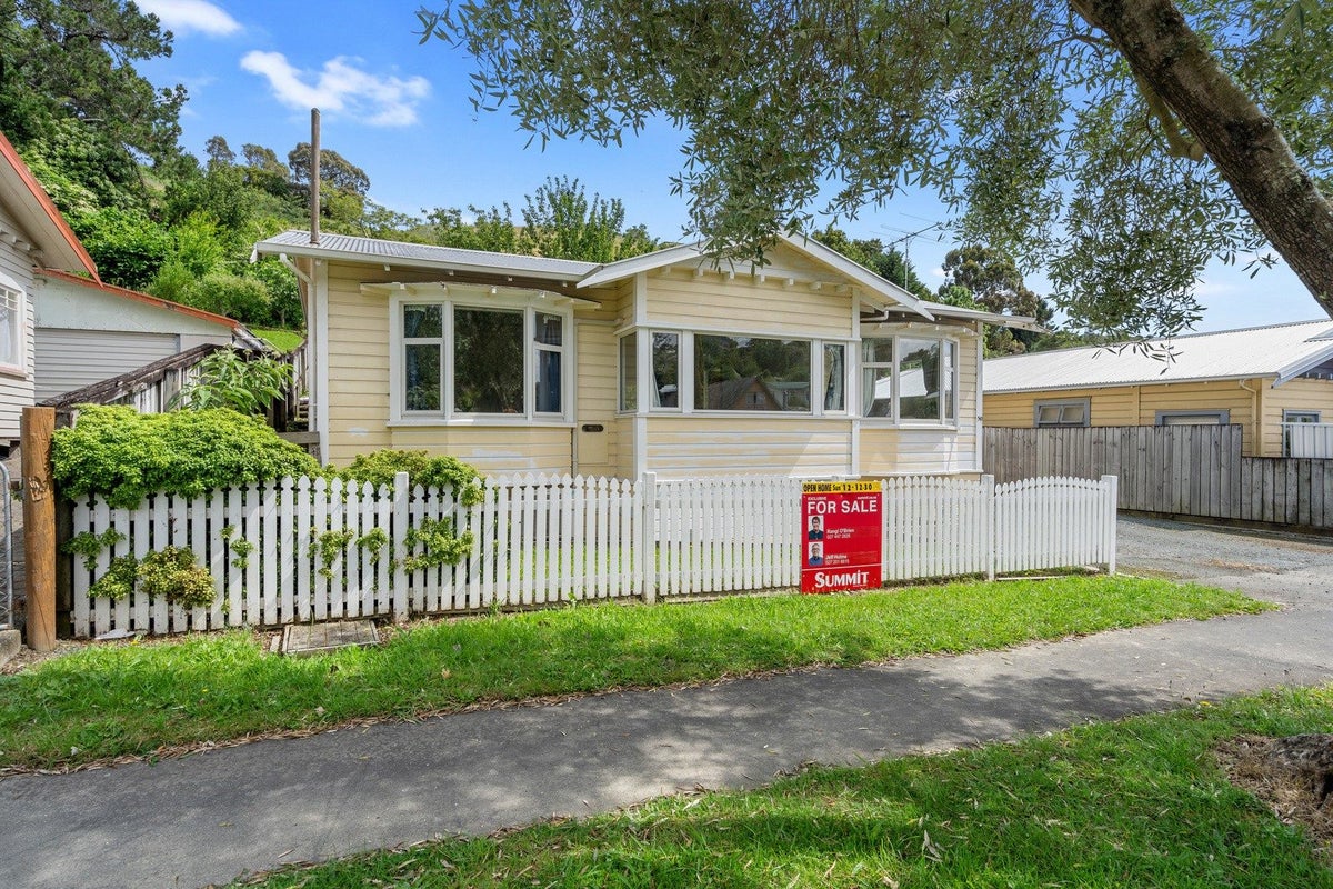 50 Emano Street, Toi Toi, Nelson - Carousel 1
