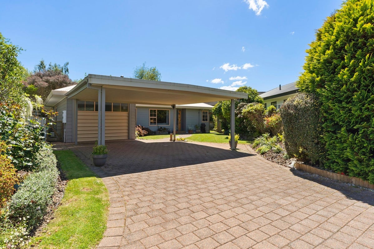 10 Brentwood Avenue, Nukuhau, Taupo - Carousel 1
