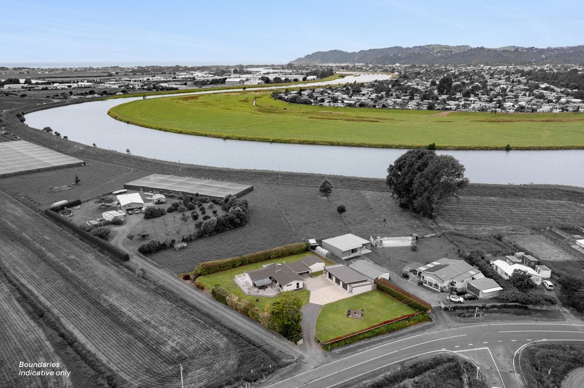 197 Paroa Road, Coastlands, Whakatane - Carousel 1