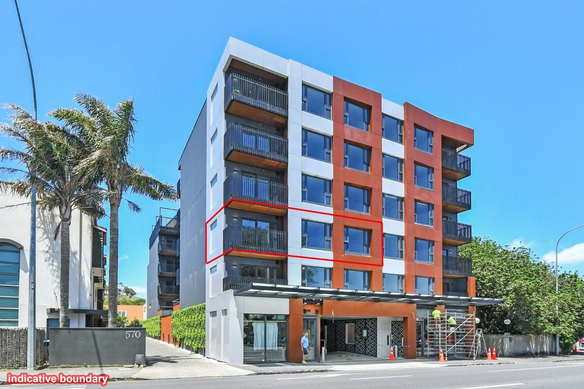 202/572 Manukau Road, Epsom, Auckland - Carousel 1