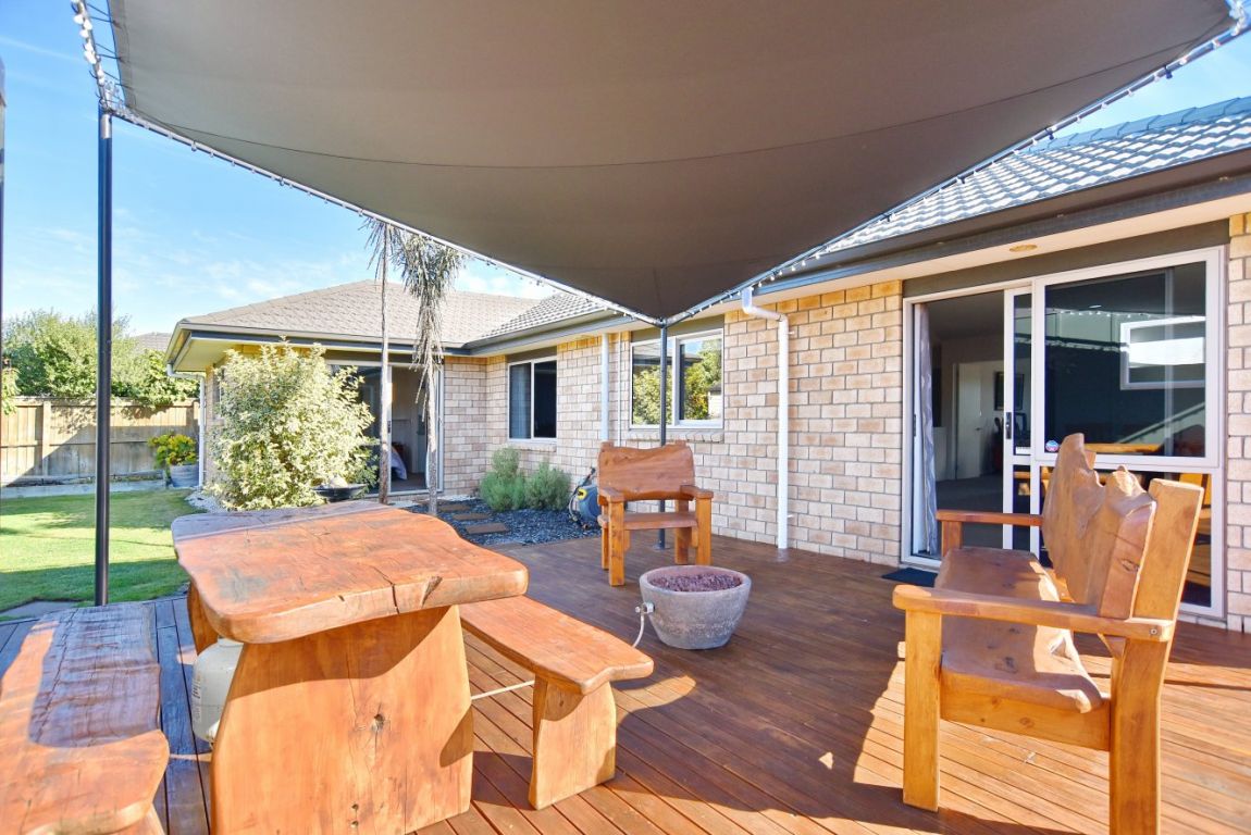 22 Mariposa Crescent, Aidanfield, Christchurch - Carousel 2