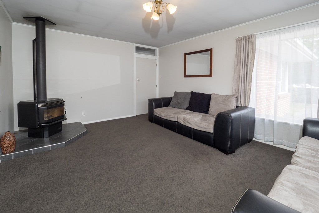 33 Johnstone Street, Tinwald, Ashburton - Carousel 19