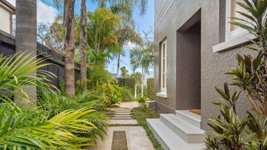 1 Hollywood Avenue, Epsom, Auckland - Carousel 1