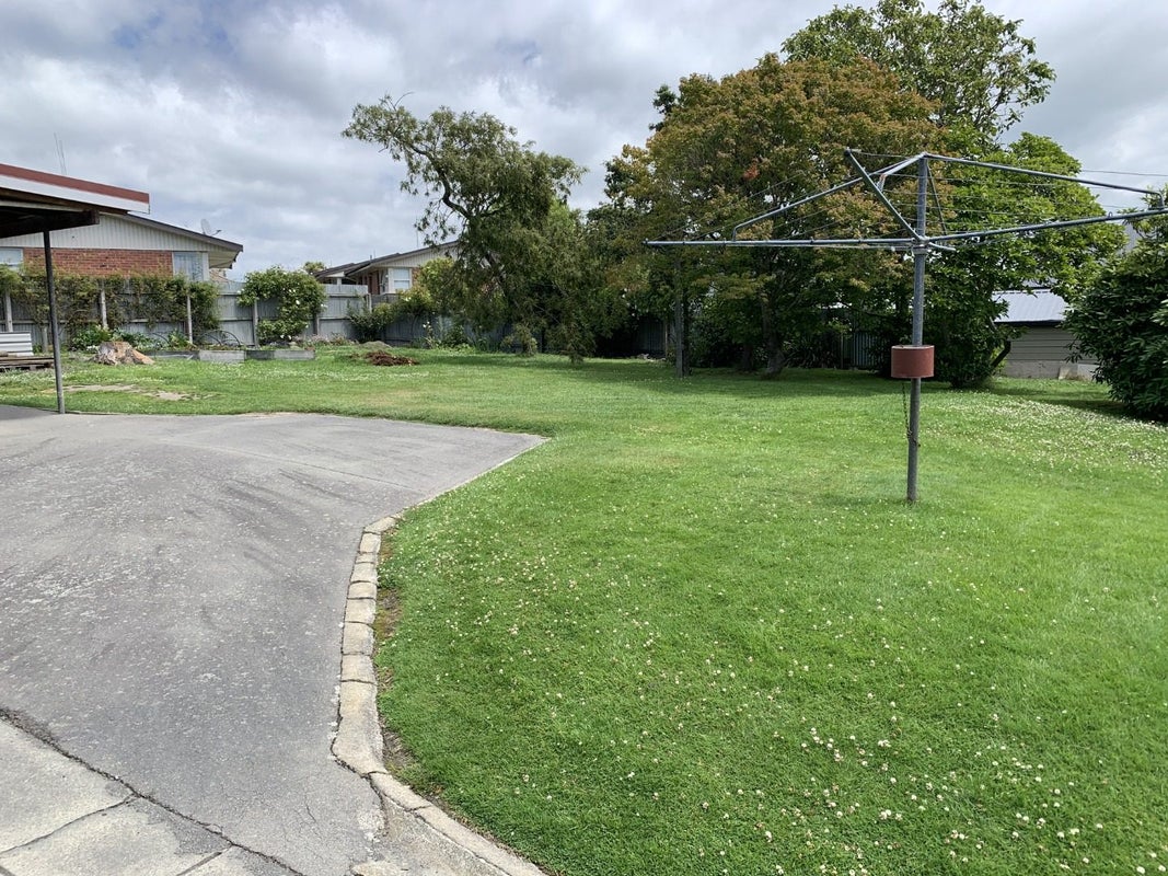 12 Orbell Street, Highfield, Timaru - Carousel 16