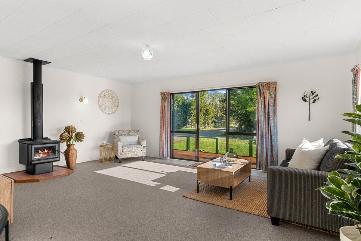 299 Tauraroa Road, Maungakaramea, Whangarei - Carousel 2