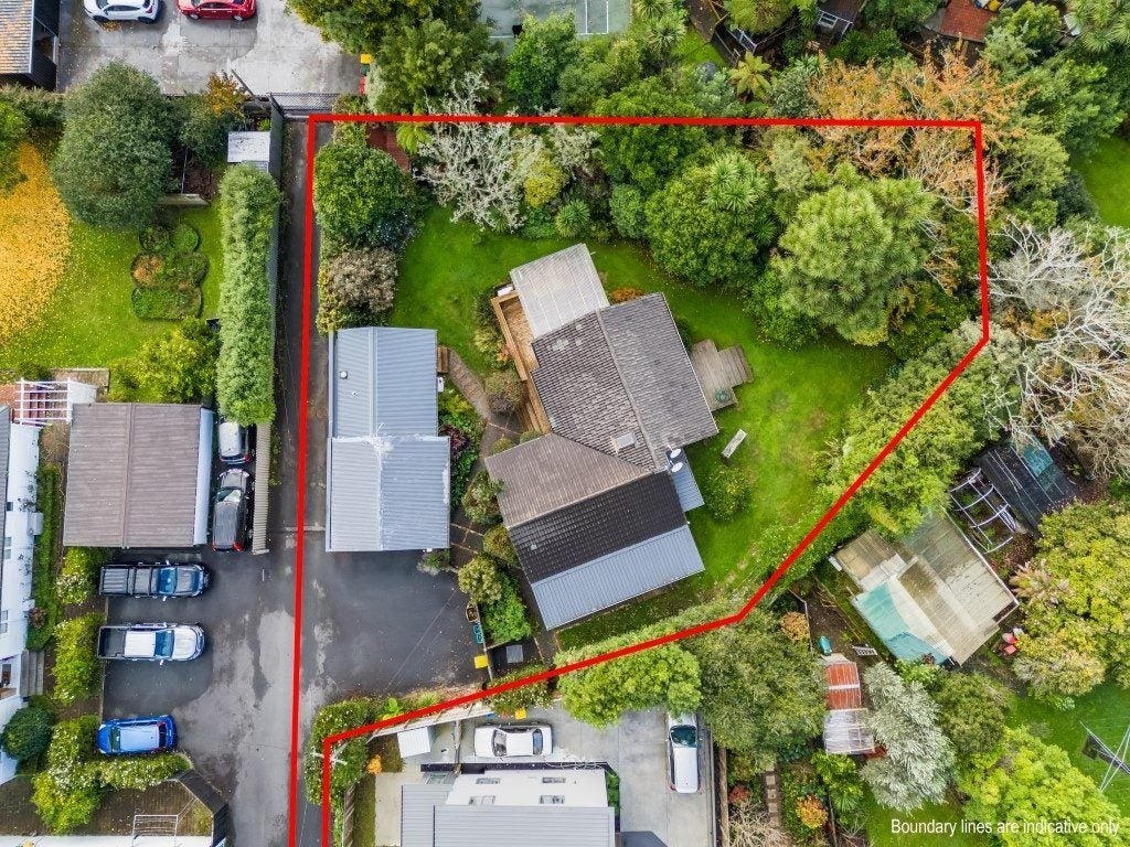 25 Comries Road, Chartwell, Hamilton - Carousel 14
