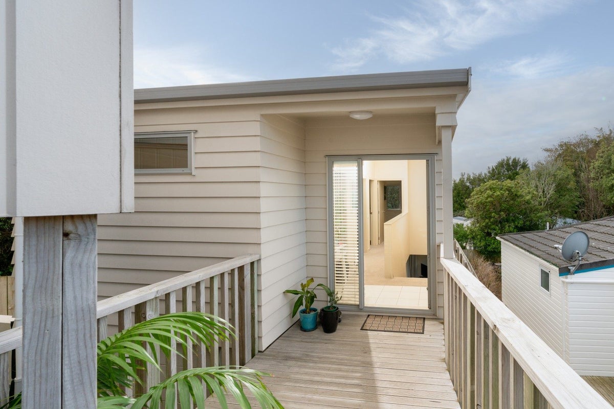 106 OHARIU Road, Johnsonville, Wellington - Carousel 2