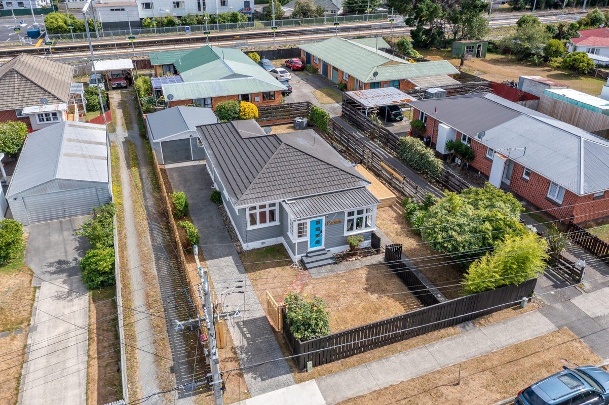 78 Seddon Street, Wallaceville, Upper Hutt - Carousel 35