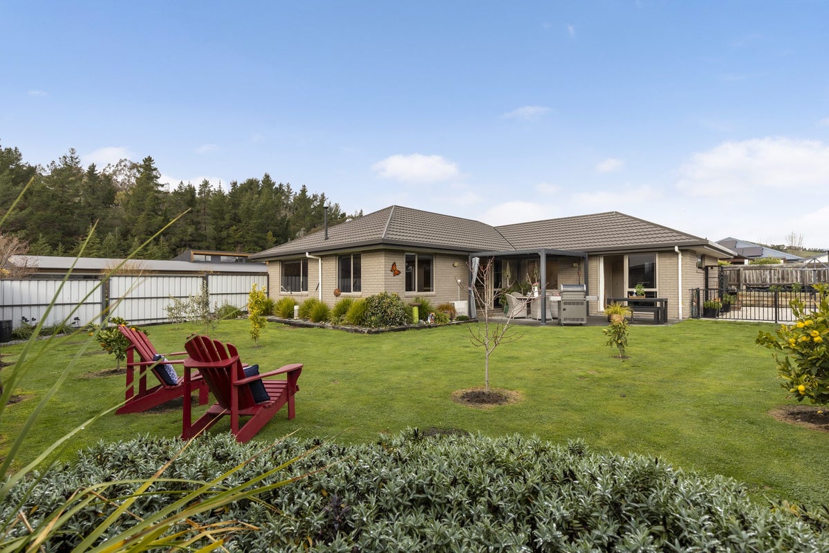 7 Payne Place, Wither Hills, Blenheim - Carousel 2