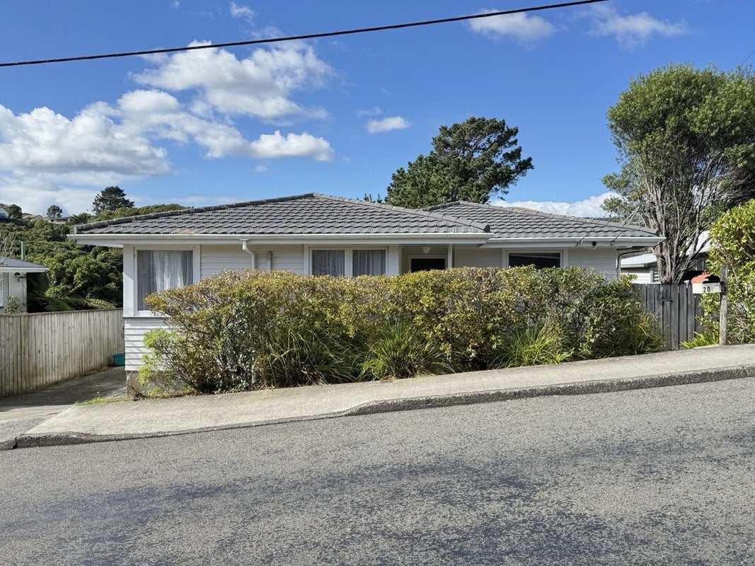 20 Mark Avenue, Paparangi, Wellington - Carousel 1