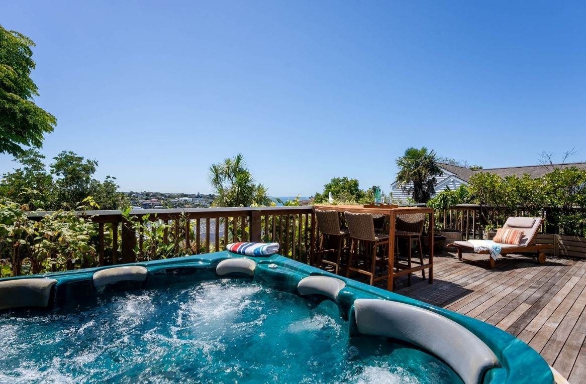 15 Kowhai Road, Mairangi Bay, Auckland - Carousel 2