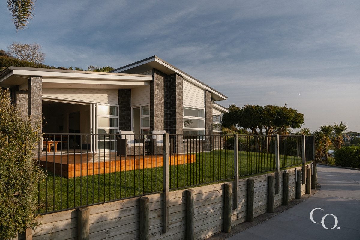 4 Aquavue Way, Bellevue, Tauranga - Carousel 1