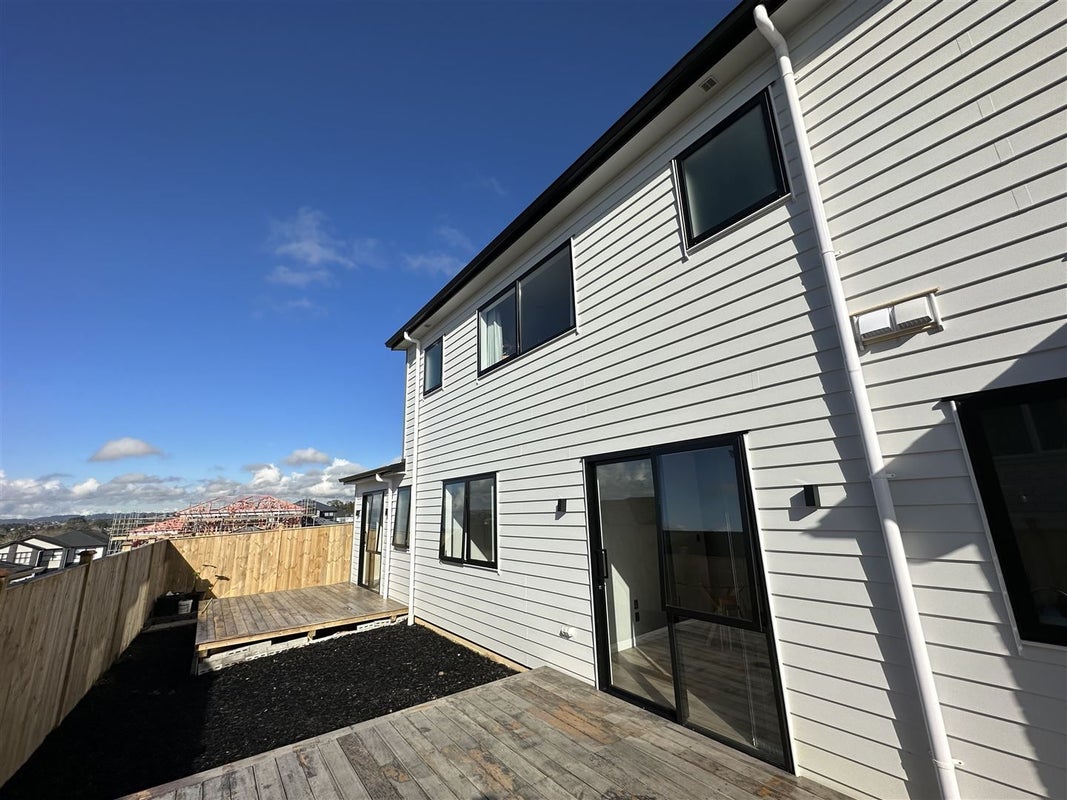 3 Lumber Rise, Swanson, Auckland - Carousel 2