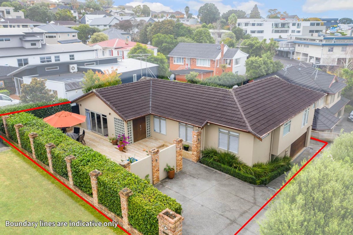 34 Waterloo Street, Howick, Auckland - Carousel 1