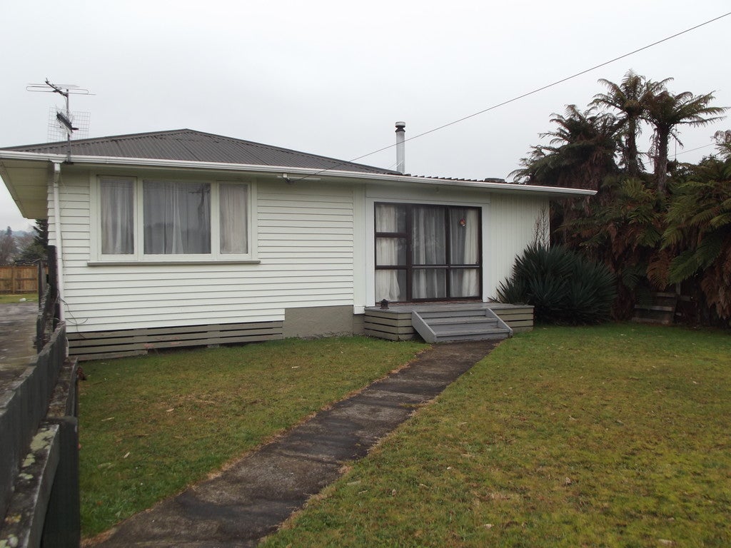 10 Kahu Street, Utuhina, Rotorua - Carousel 13