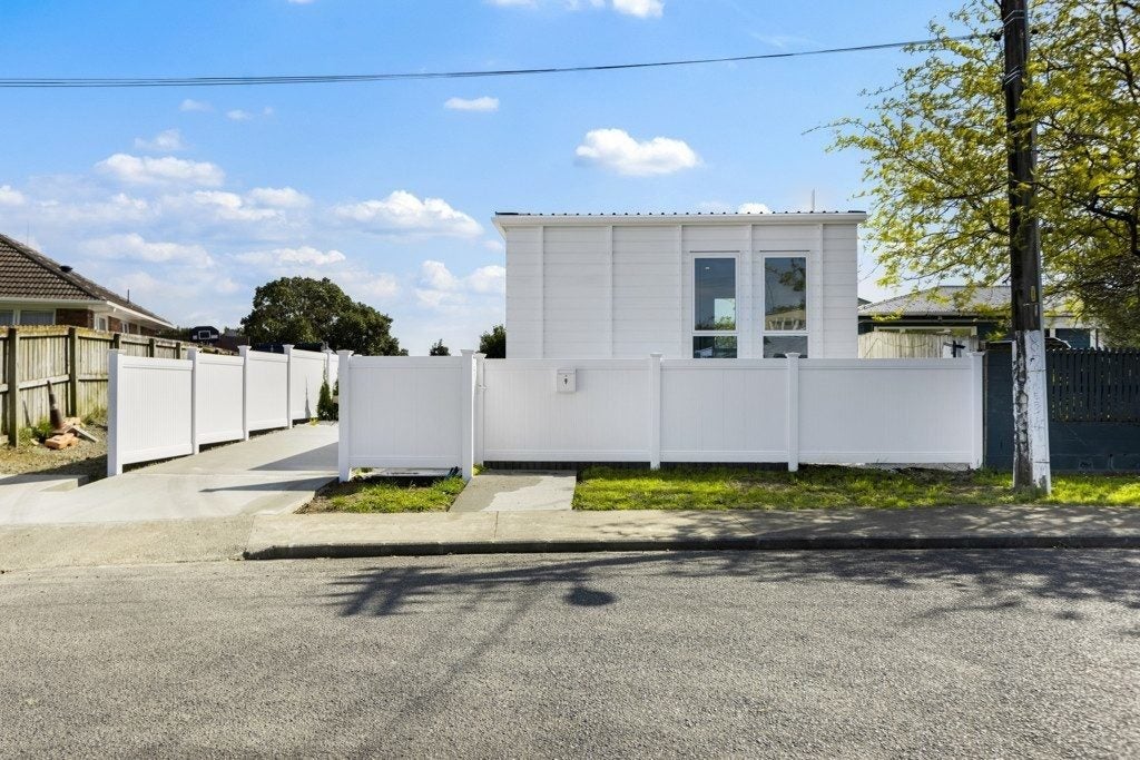 9 Lappington Road, Otara, Auckland - Carousel 2