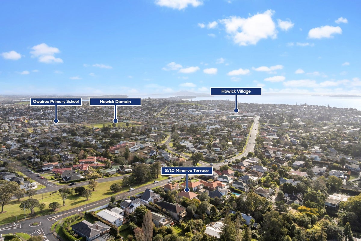2/10 Minerva Terrace, Howick, Auckland - Carousel 26