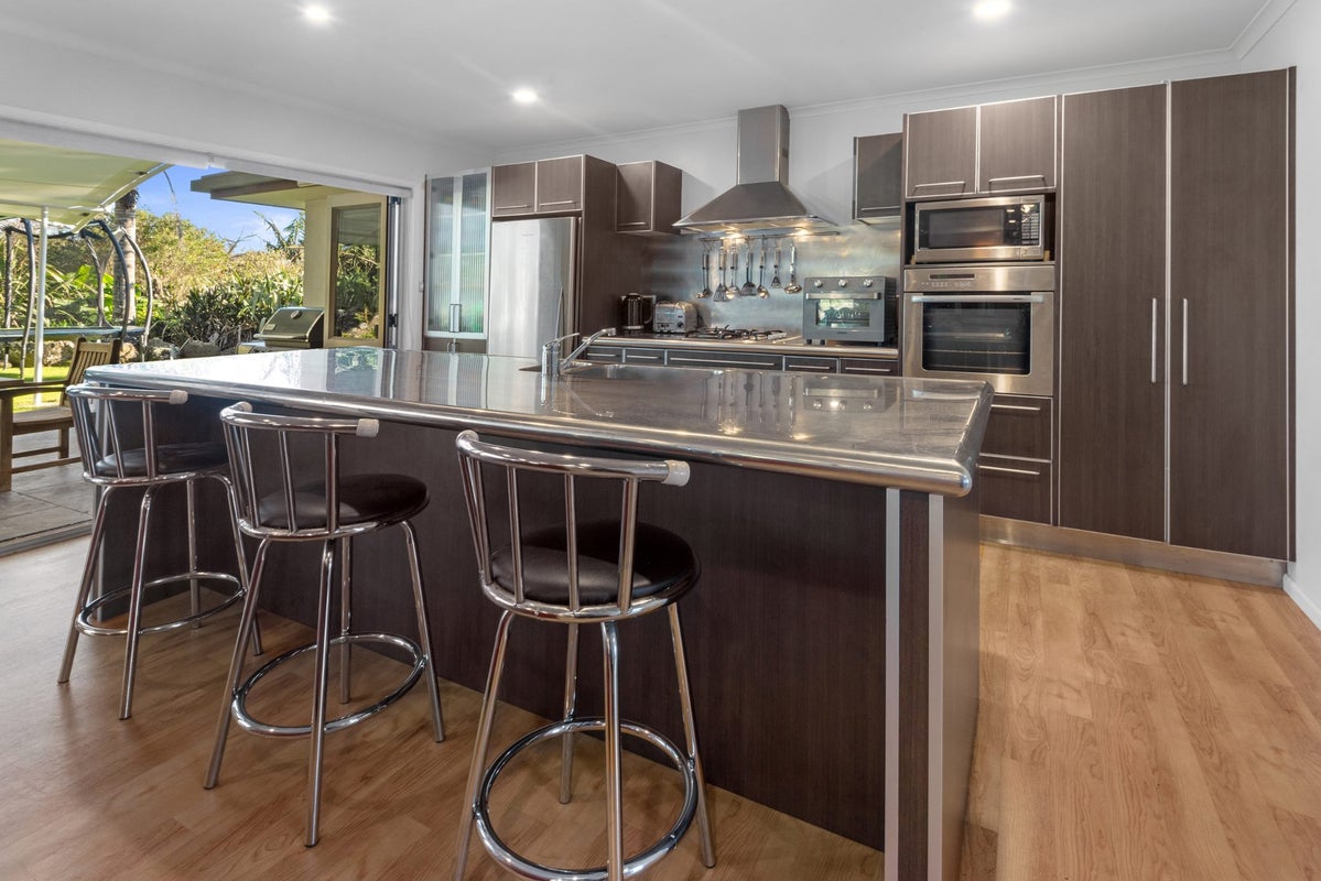 16 Brookfield Lane, Kamo, Whangarei - Carousel 2