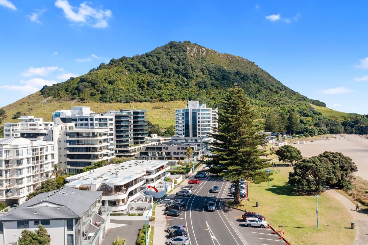 10 Marine Parade, Cooks Beach - Carousel 2