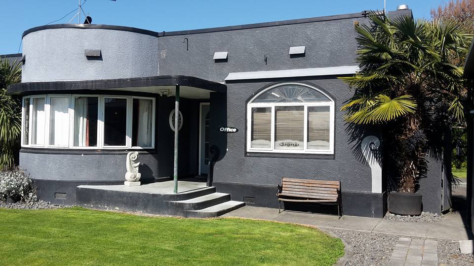 203 Tomoana Road, Saint Leonards, Hastings - Carousel 1