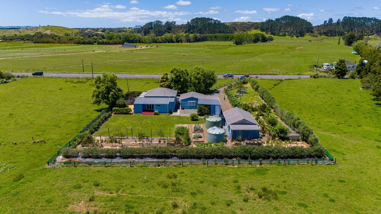 459 State Highway 1, Awanui, Kaitaia - Carousel 2