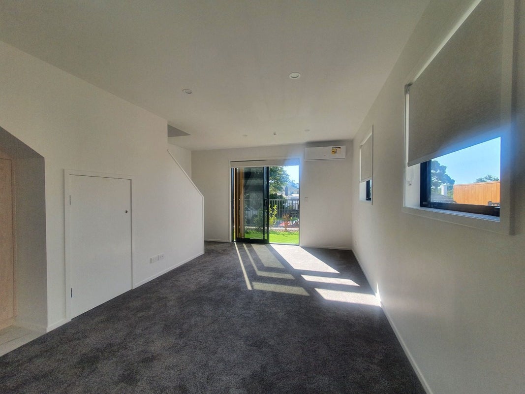 1/41 Kervil Avenue, Te Atatu Peninsula, Auckland - Carousel 2
