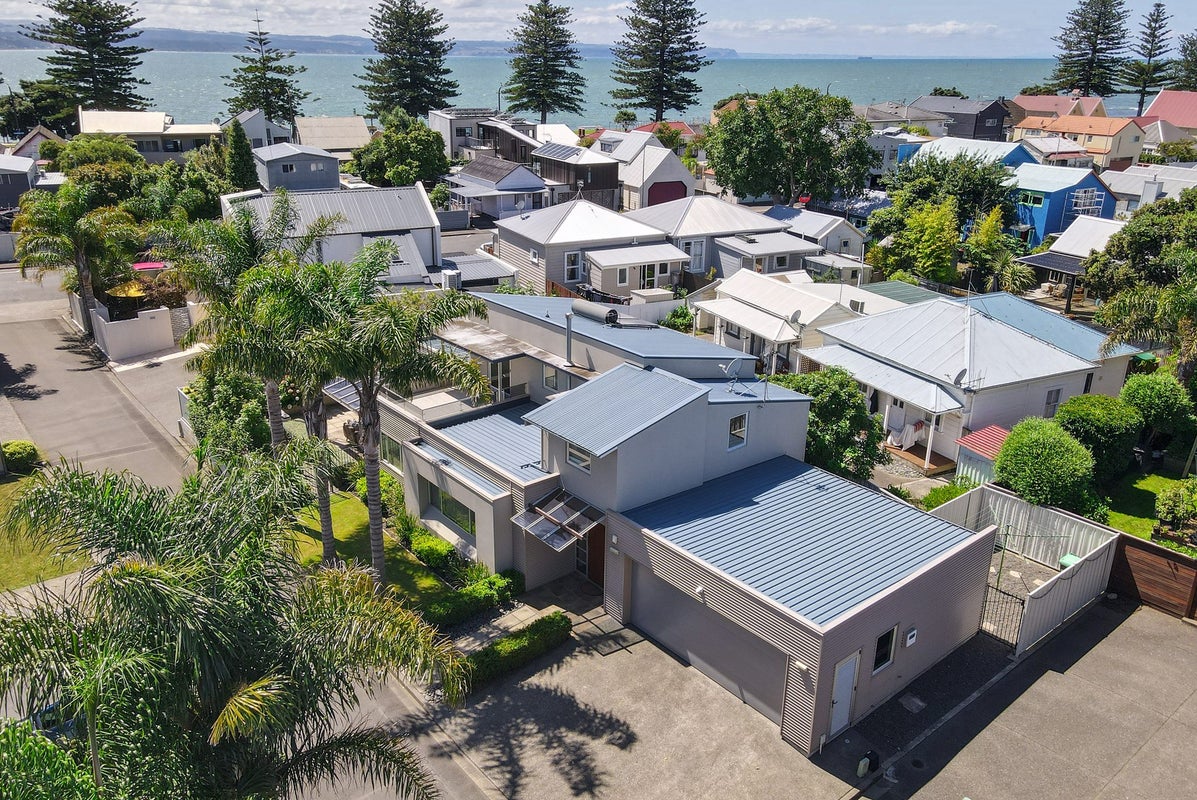35A Waghorne Street, Ahuriri, Napier - Carousel 20