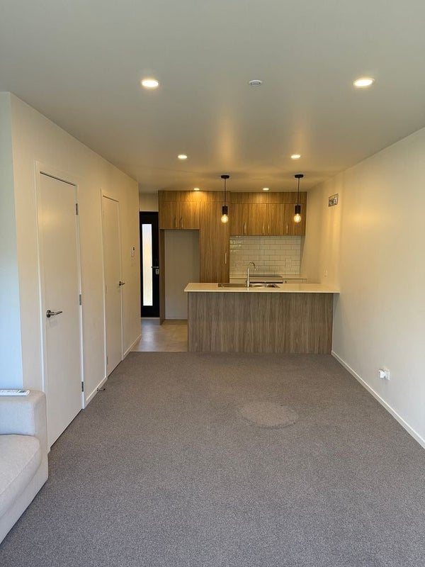 4/20 Moor Avenue, Te Atatu Peninsula, Auckland - Carousel 1