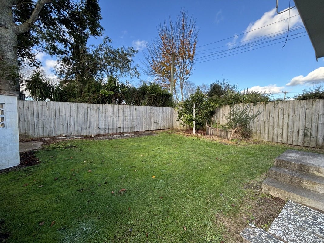 30 Morris Road, Hillcrest, Hamilton - Carousel 20