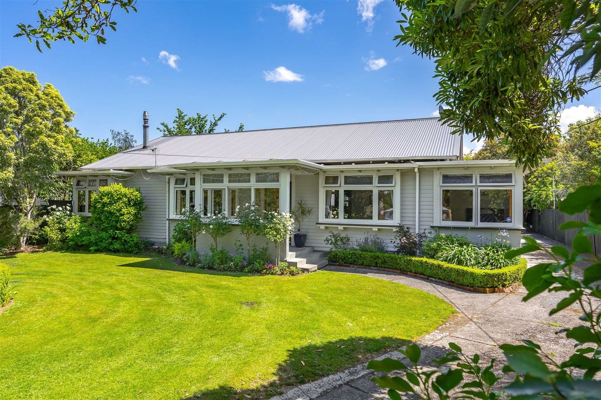 37 Jordan Terrace, Lansdowne, Masterton - Carousel 2