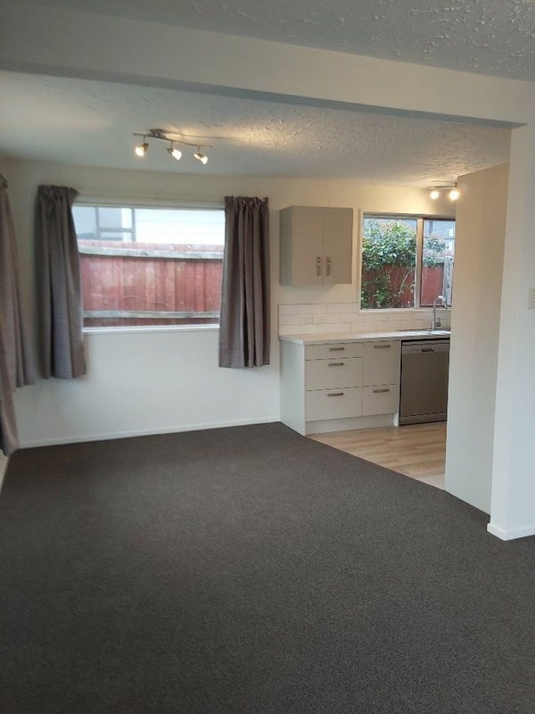 2/255 Pine Avenue, South New Brighton, Christchurch - Carousel 2