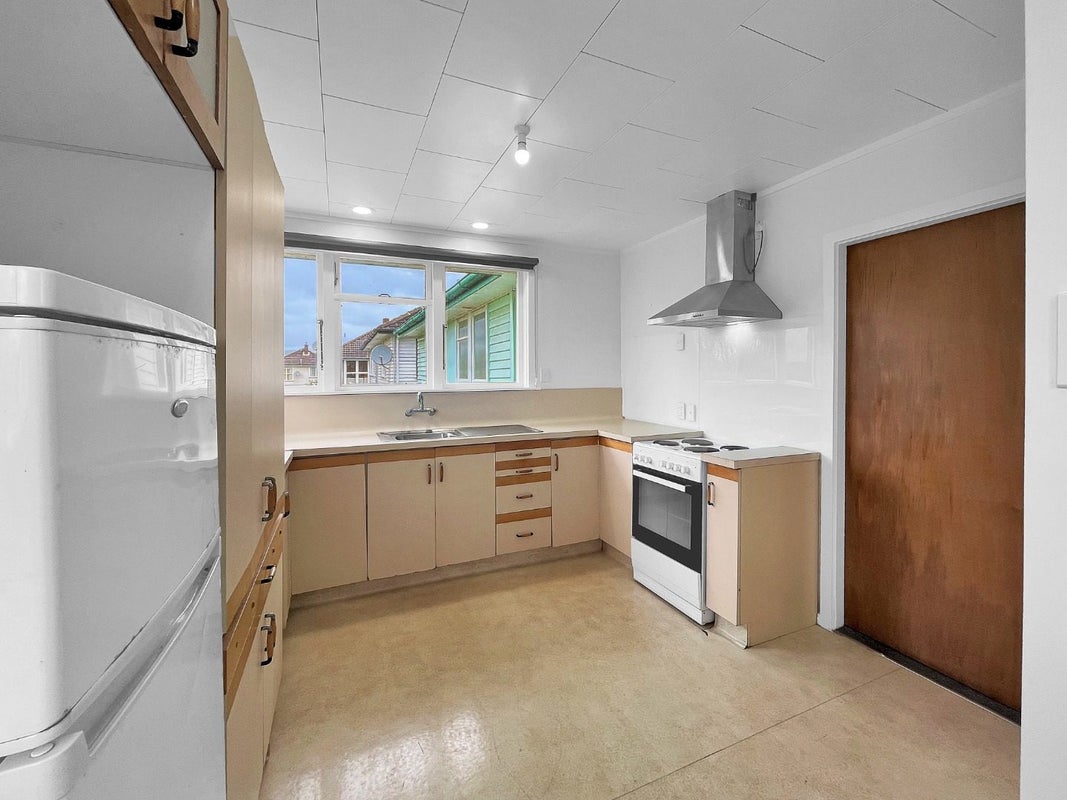 21 Ashford Avenue, Hokowhitu, Palmerston North - Carousel 2