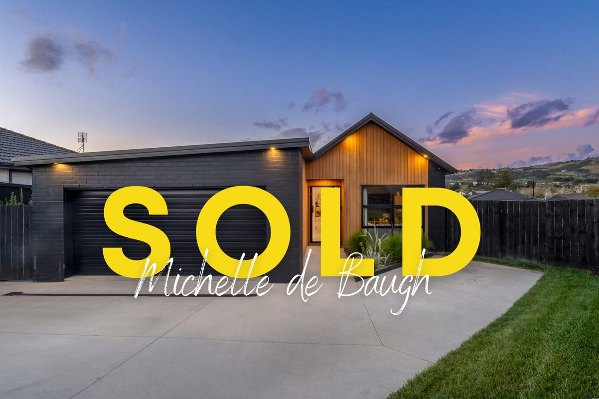 14 Lippiatt Crescent, POKENO - Carousel 1