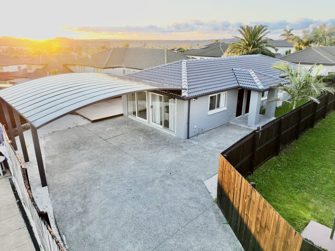 53 Westerham Drive, Dannemora, Auckland - Carousel 1