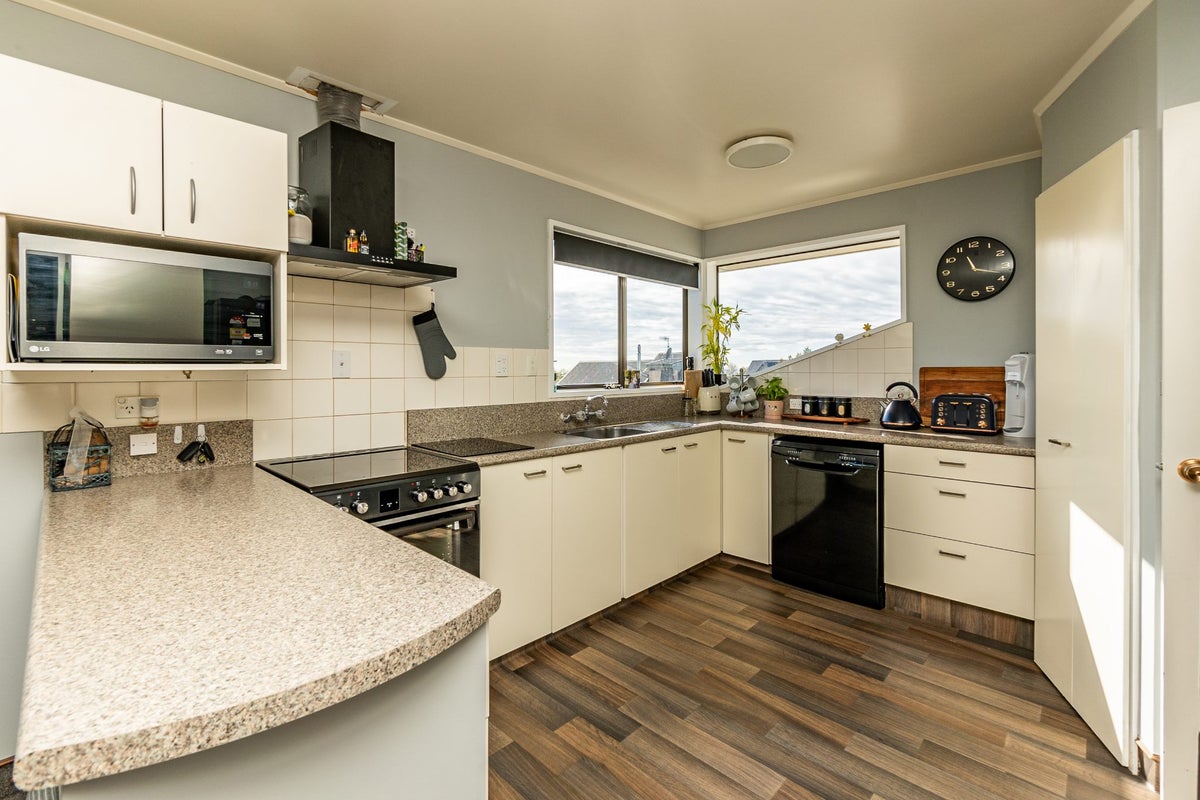 20A Dampier Street, Oceanview, Timaru - Carousel 2
