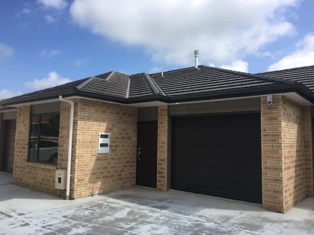6/2 Rosalind Street, Deanwell, Hamilton - Carousel 2