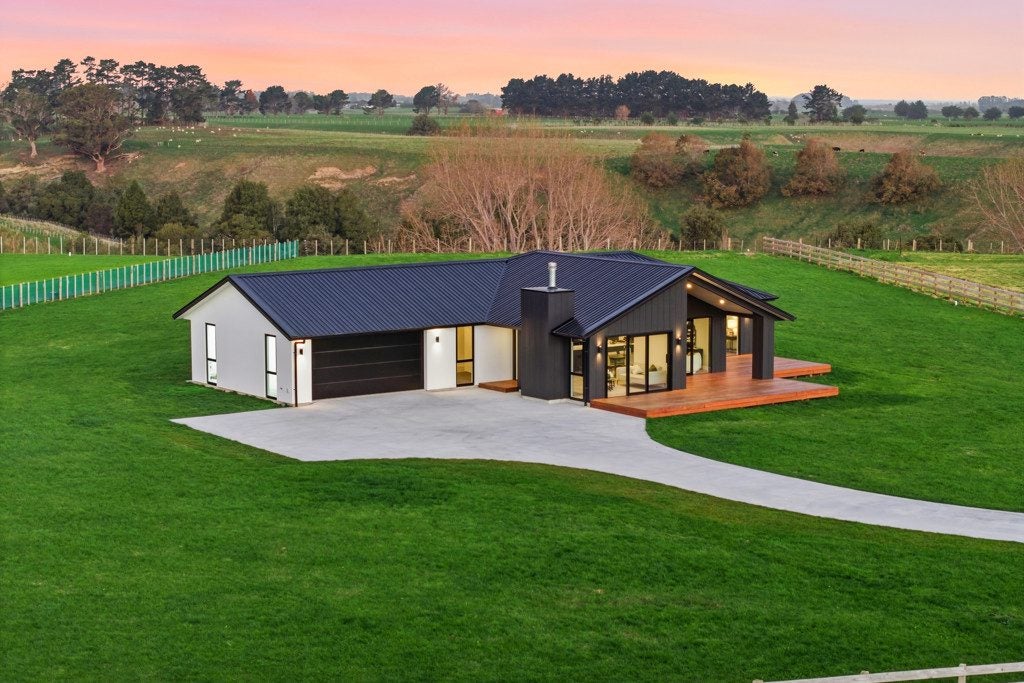 55 Hikuawa Road, Okoia, Whanganui - Carousel 2
