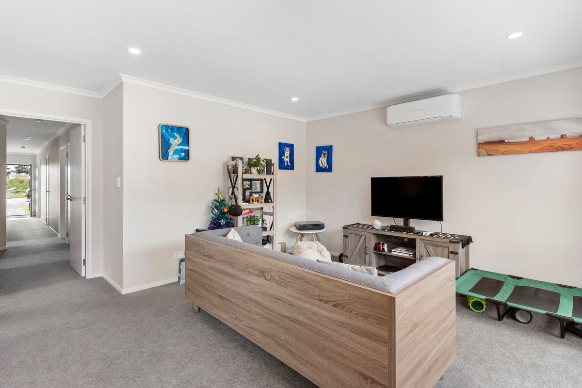 77 Belmont Road, Pukekohe, Pukekohe - Carousel 2