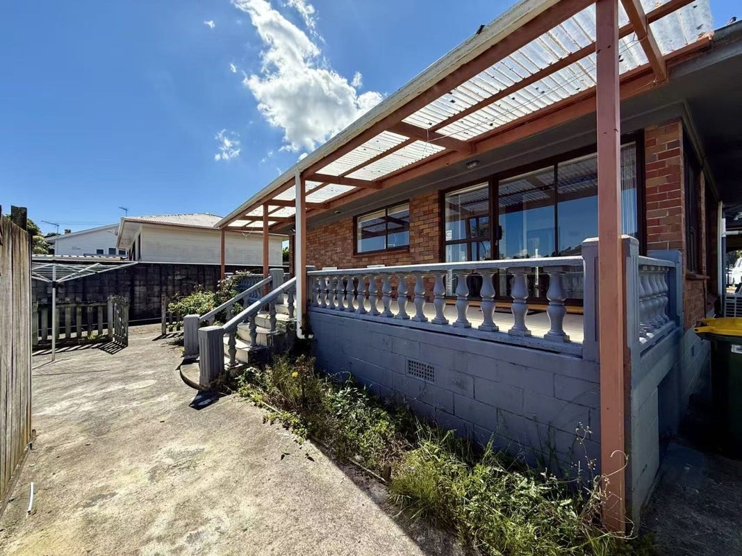 3 Palm Court Drive, Glen Eden, Auckland - Carousel 20