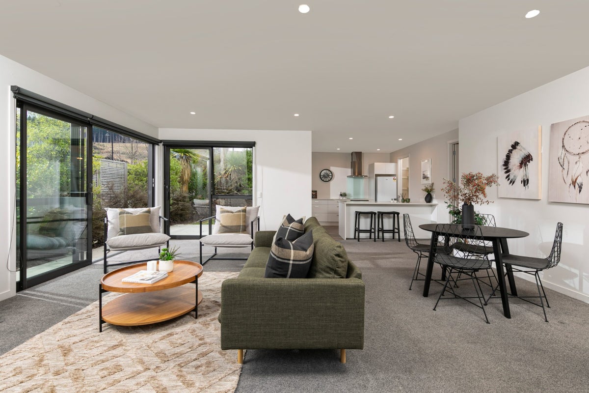 13 Matipo Street, Wanaka - Carousel 1