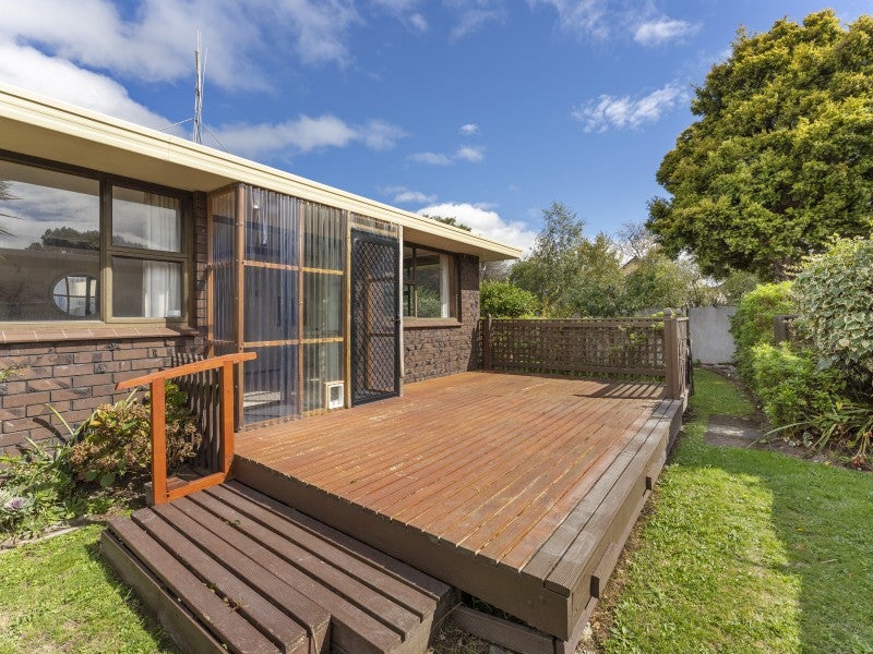 35 McGregor Street, Milson, Palmerston North - Carousel 2