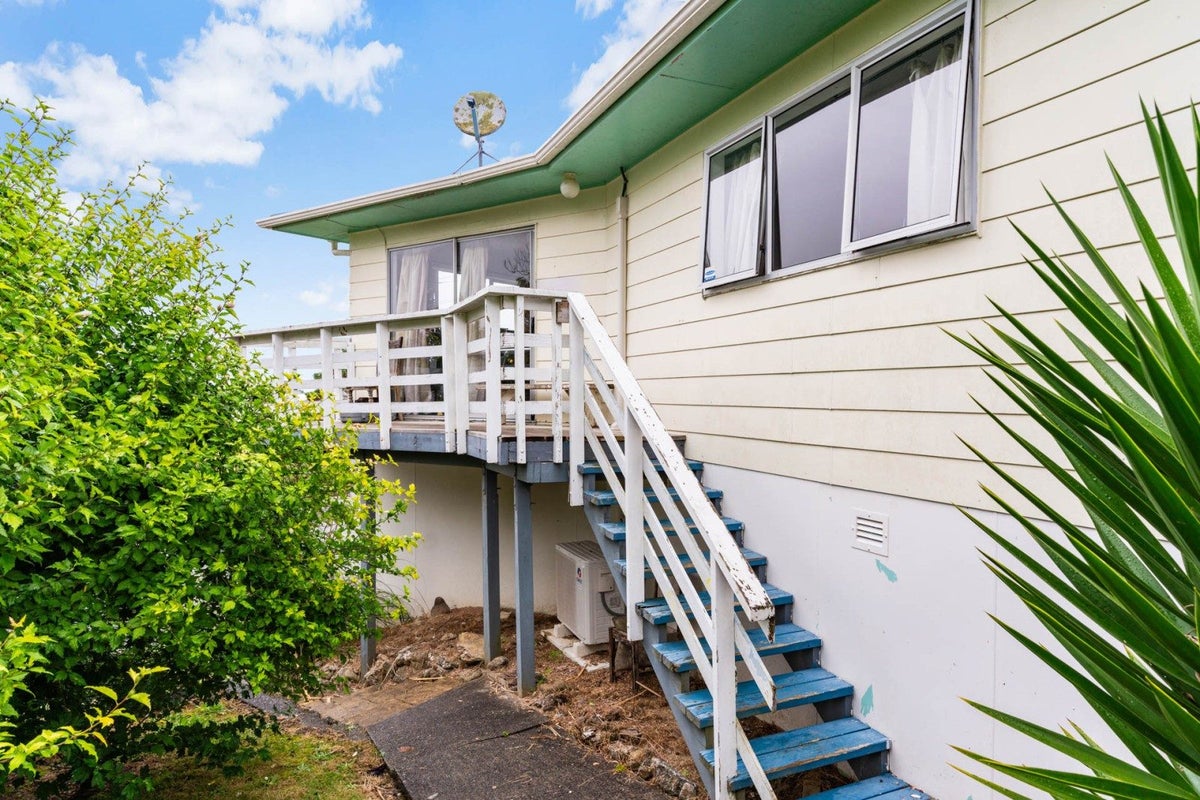 34 Fairburn Street, Raumanga, Whangarei - Carousel 1