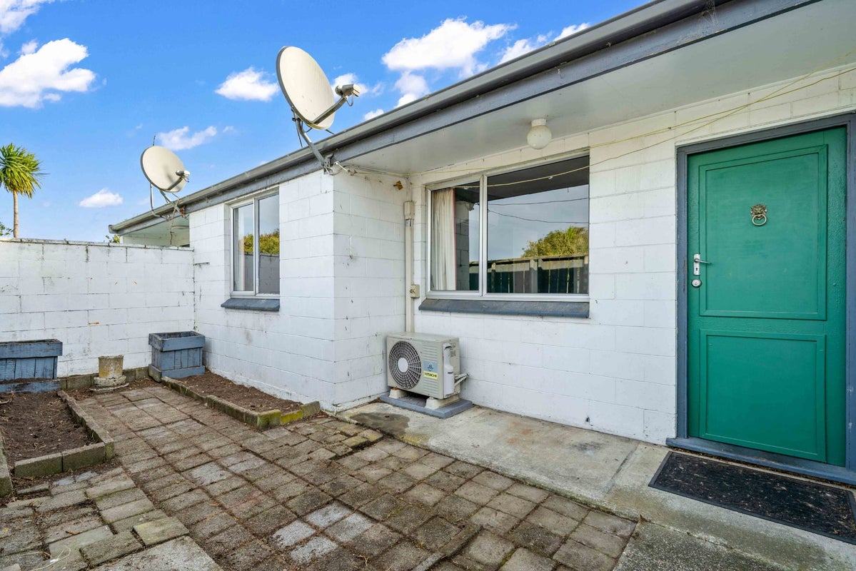 5/157 Crinan Street, Appleby, Invercargill - Carousel 1